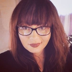 Meet your Posher, Jenifer